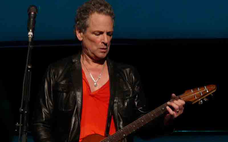 Lindsey Buckingham photo by Matt Becker