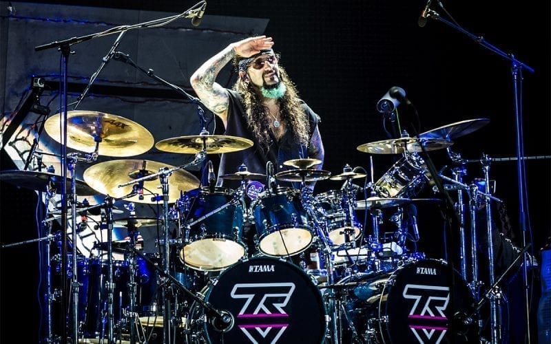 Mike Portnoy performs with Twisted Sister in 2016