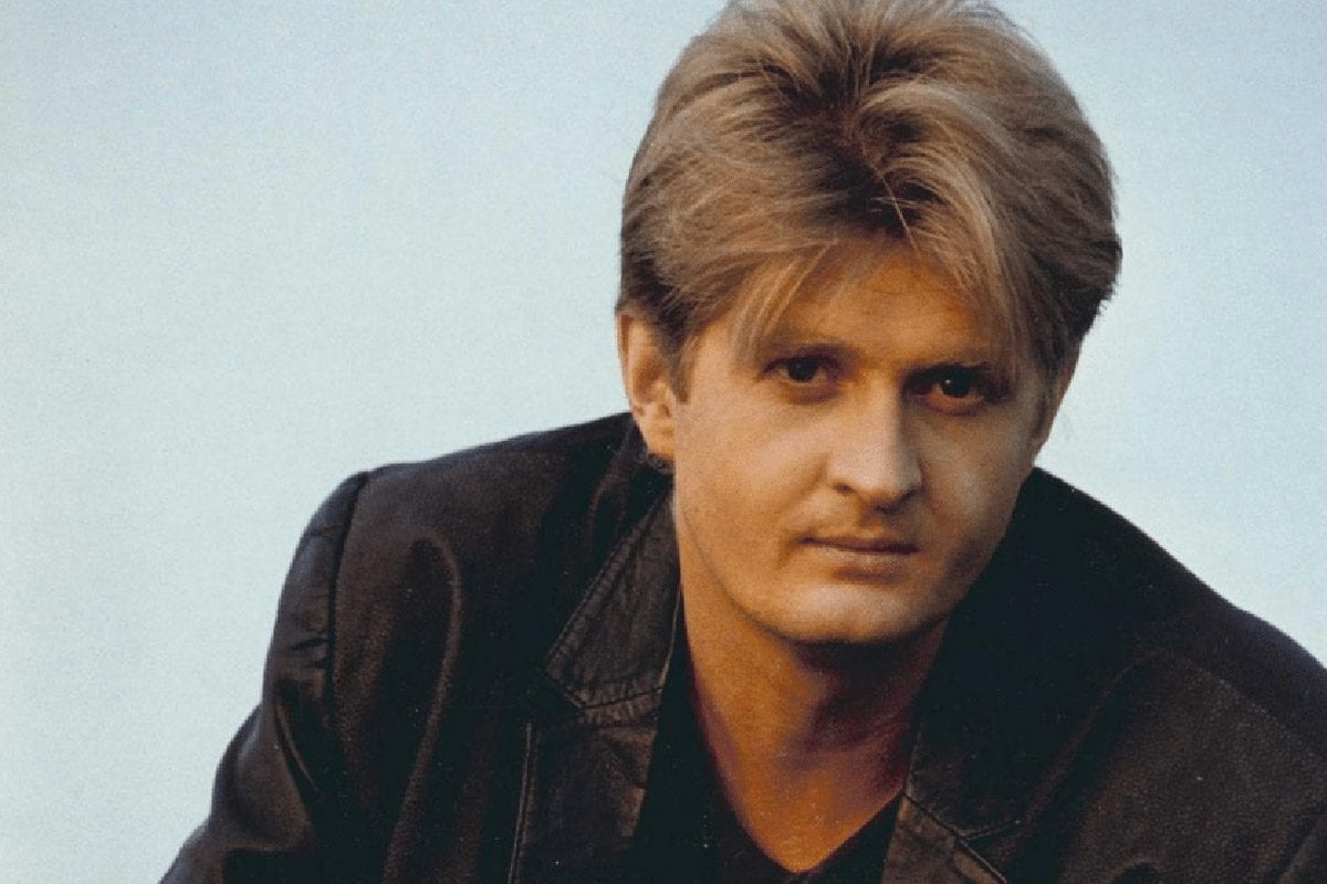 Tom Cochrane