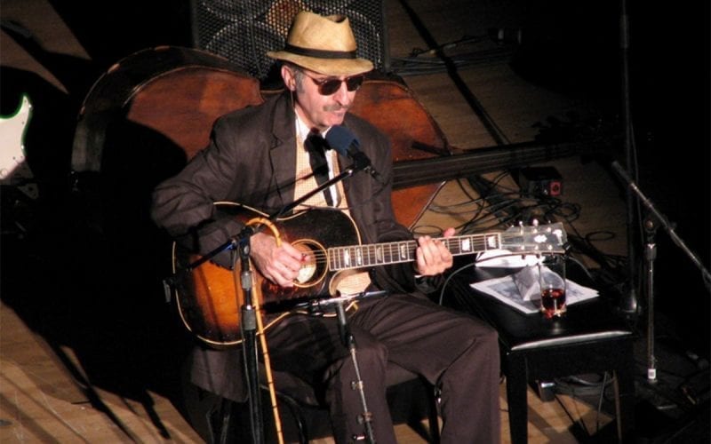 Leon Redbone